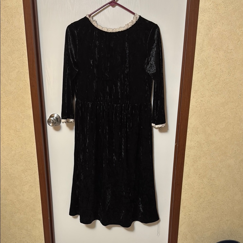 Flamingo Urban Elegant Black Velvet Dress Size L